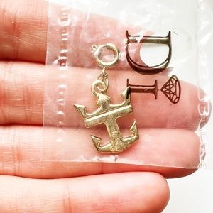 ⚓️Gold anchor jewelry charm